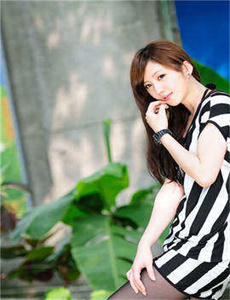 欧美整片华人play-o被多人强制标记